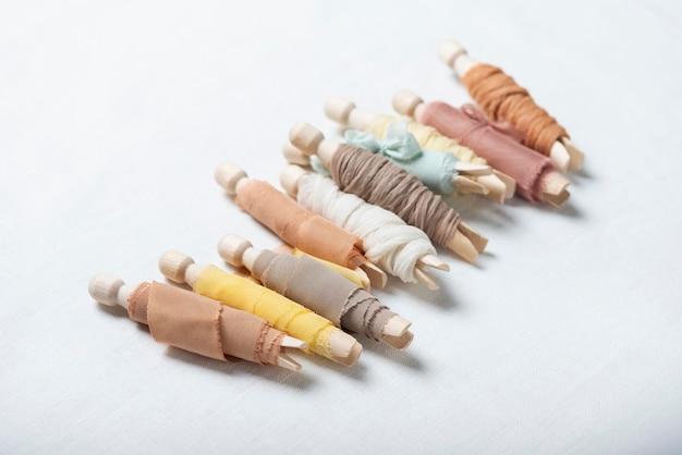 Zestaw nici do haftu w pastelowych kolorach